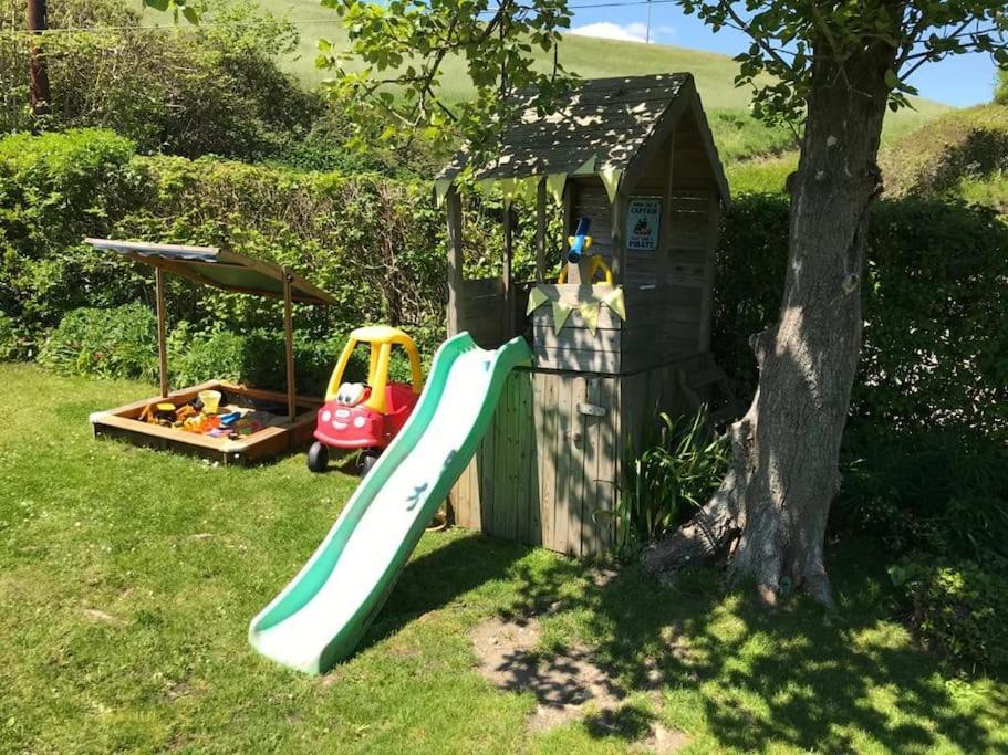Cedra Cottage - Vintage Country Hideaway Axminster Buitenkant foto